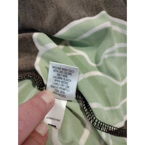 Apt. 9 Petite midi dress with stylized tulip print and waist tie - Picture 5 of 9